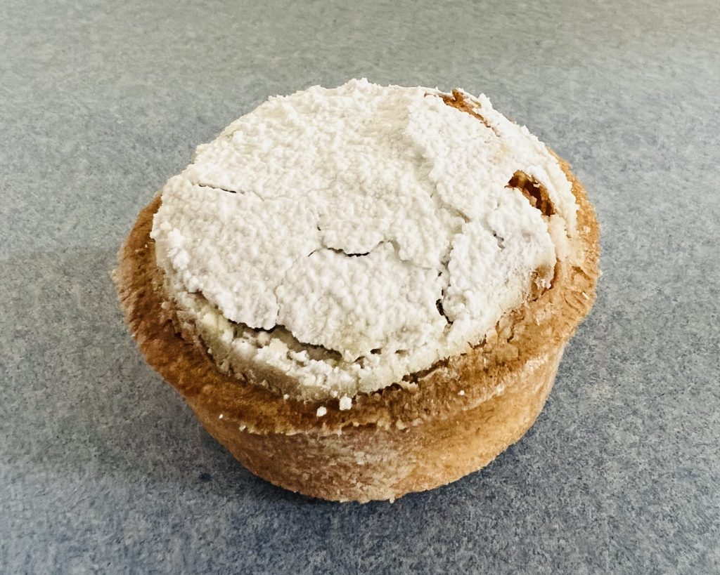 09C9BFBC-D5D9-4024-80D2-